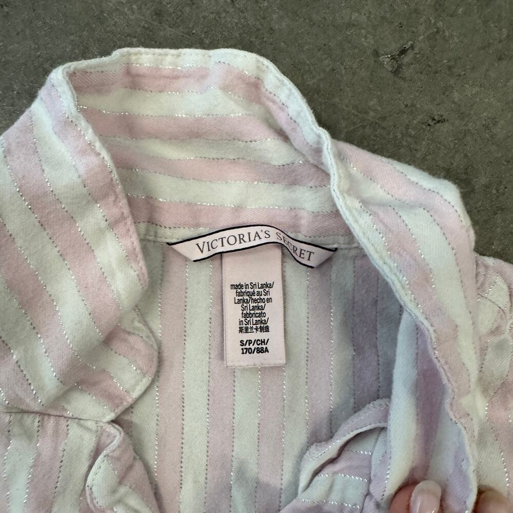 Vintage Y2k Victoria's Secret Pink White Pinstripe Longsleeve Button Up Small - Picture 3 of 5